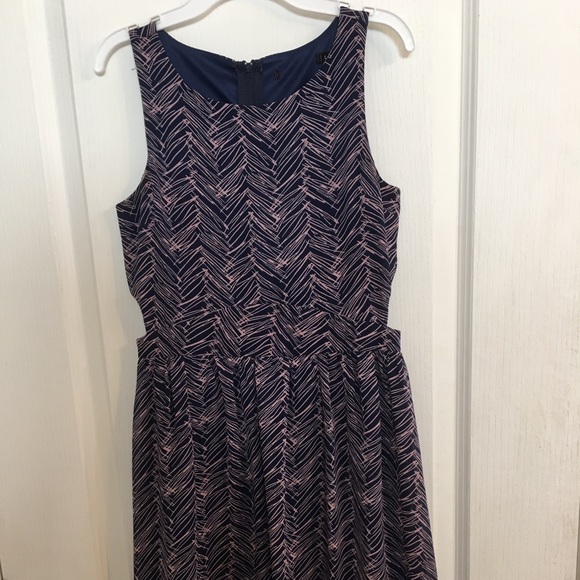 A kids Large blue and pink dress from Triple Flip - Picture 1 of 5